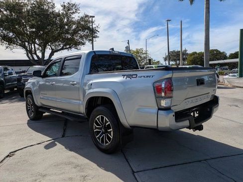 Used 2022 Toyota Tacoma TRD Sport image 6