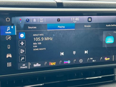 Used 2024 Jeep Gladiator Sport AWD/4WD image 14