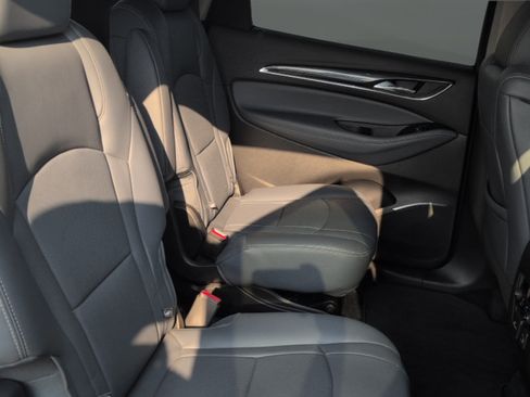 Used 2021 Buick Enclave Premium w/ Surround and Sites Package AWD/4WD image 27