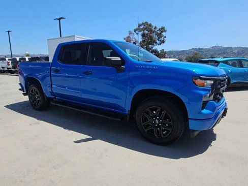 Used 2026 Chevrolet Silverado 1500 Custom RWD image 2