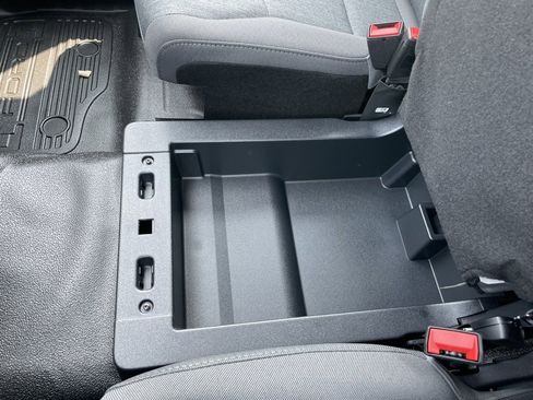 New 2025 Ford F550 4x4 Regular Cab Super Duty image 20