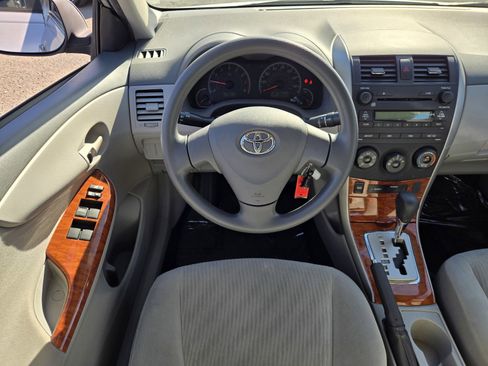 Used 2009 Toyota Corolla XLE image 12