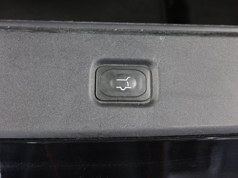 Used 2025 Ford Expedition Platinum AWD/4WD image 50