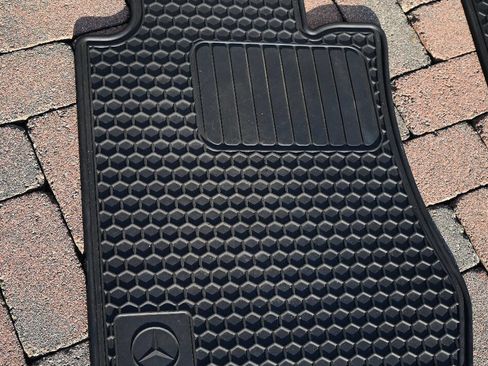 Used 1997 Mercedes-Benz E 420 image 16