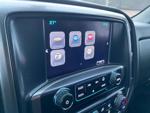 Used 2019 Chevrolet Silverado 1500 LT w/ All Star Edition image 21