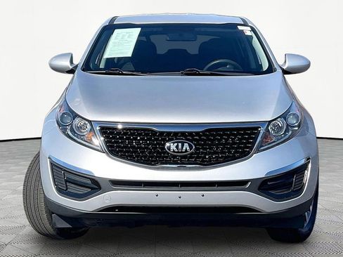 Used 2015 Kia Sportage LX image 2