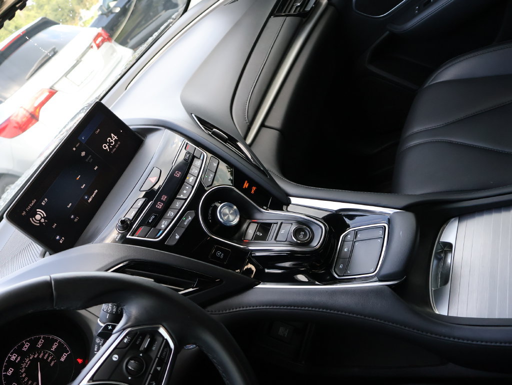 Used 2024 Acura RDX SH-AWD image 19