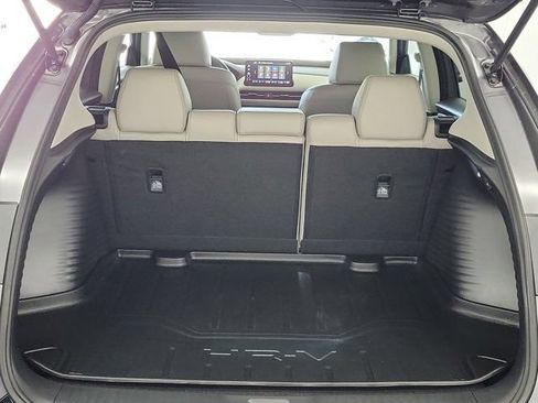 Certified 2025 Honda HR-V EX-L image 9
