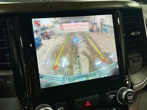 Used 2022 RAM 1500 Laramie image 15