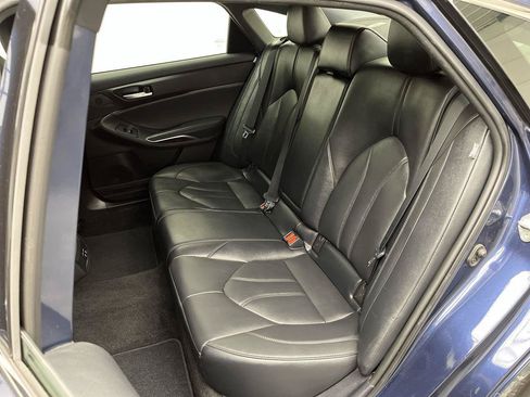 Used 2020 Toyota Avalon XLE w/ Carpet Mat Package FWD image 10