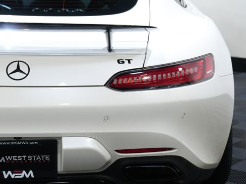 Used 2017 Mercedes-Benz AMG GT Coupe image 18