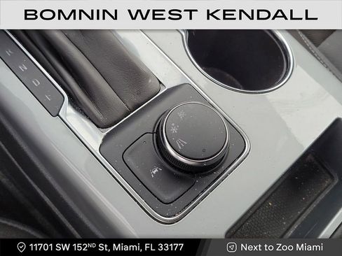 Used 2023 Chevrolet Blazer LT image 20