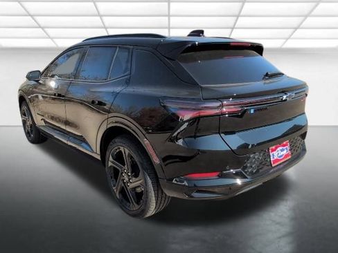 New 2026 Chevrolet Equinox EV RS image 2