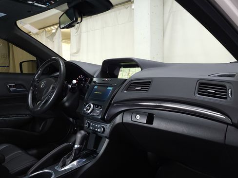 Used 2022 Acura ILX image 21