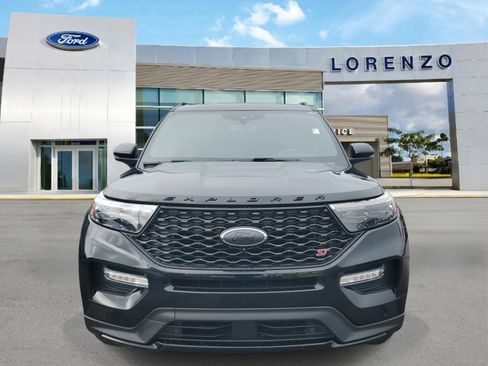 Used 2020 Ford Explorer ST image 2