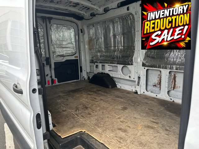 Used 2019 Ford Transit 250 148 Medium Roof RWD image 3