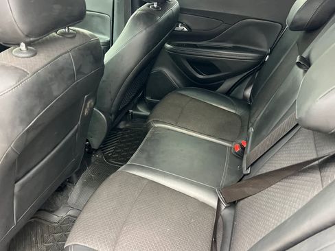 Used 2019 Buick Encore Preferred image 5