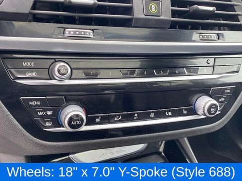 Used 2021 BMW X3 xDrive30e image 13