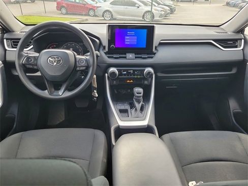 Used 2025 Toyota RAV4 LE image 7