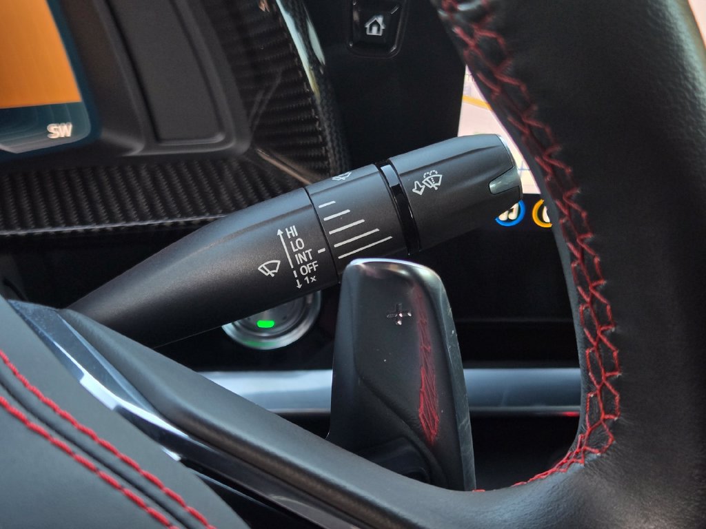 Used 2021 Chevrolet Corvette Stingray Premium Cpe w/ Z51 Performance Package RWD image 38