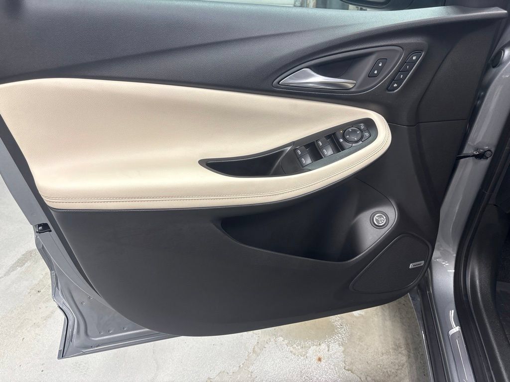 New 2026 Buick Encore GX Avenir w/ Avenir Technology Package AWD/4WD image 17