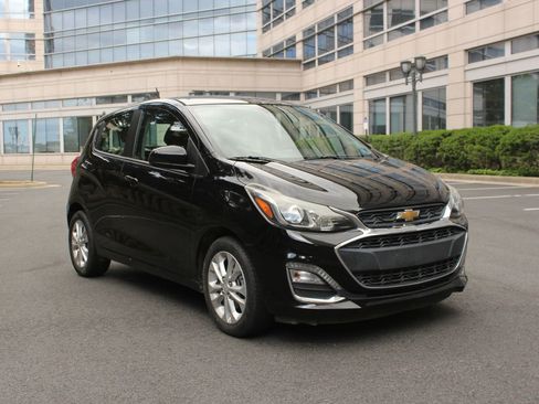 Used 2020 Chevrolet Spark LT FWD image 1