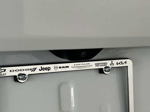 Used 2025 Jeep Grand Cherokee L Laredo image 28