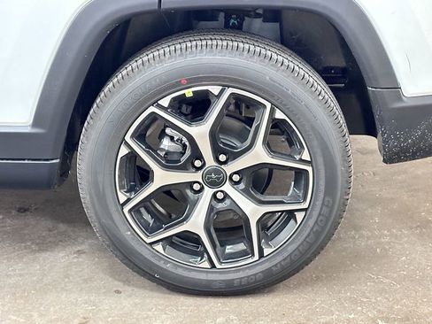 New 2026 Jeep Compass Limited w/ Sun, Sound & Navigation Group image 43