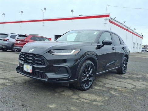 Certified 2023 Honda HR-V Sport image 1