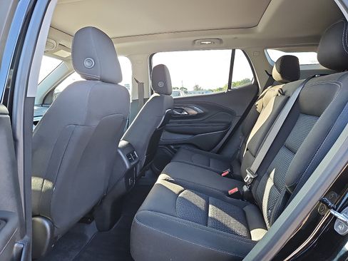 Certified 2022 GMC Terrain SLE w/ Driver Convenience Package image 10