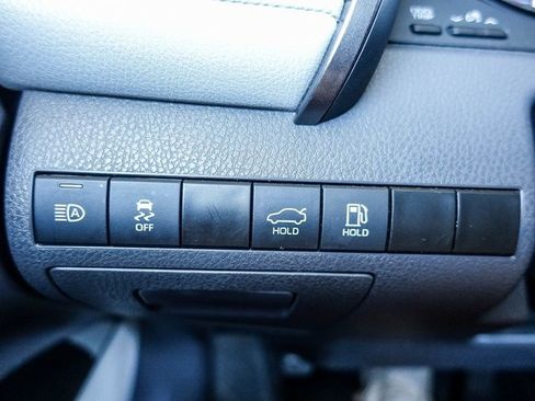 Used 2023 Toyota Camry SE image 22