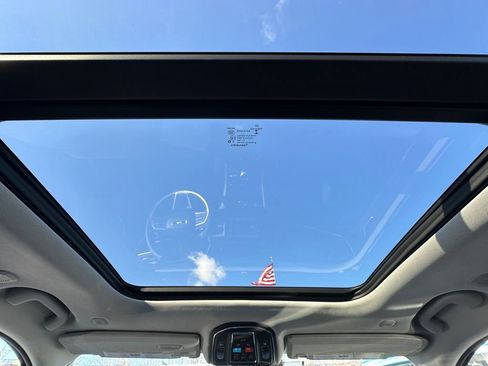 Used 2023 Jeep Grand Cherokee 4WD 4xe image 26