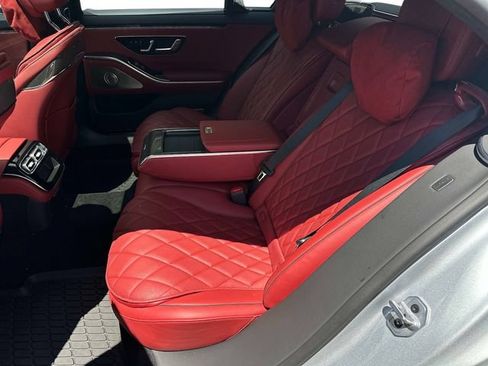 Certified 2023 Mercedes-Benz S 580 4MATIC Sedan image 11
