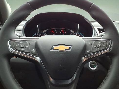 Used 2024 Chevrolet Equinox LT w/ LPO, Floor Liner Package AWD/4WD image 25