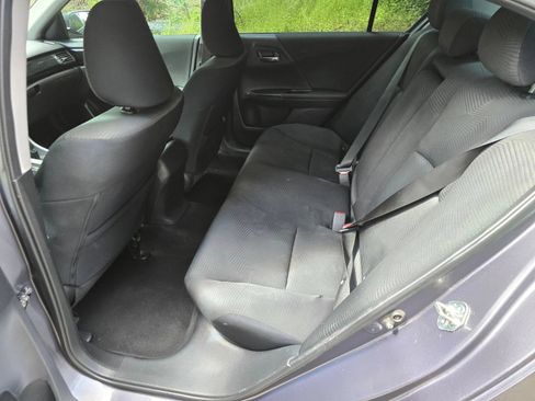 Used 2016 Honda Accord LX image 17