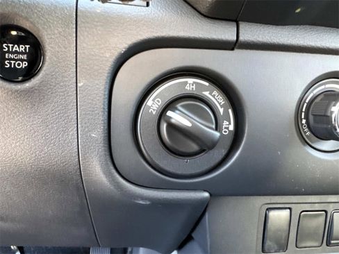 New 2026 Nissan Frontier S image 17