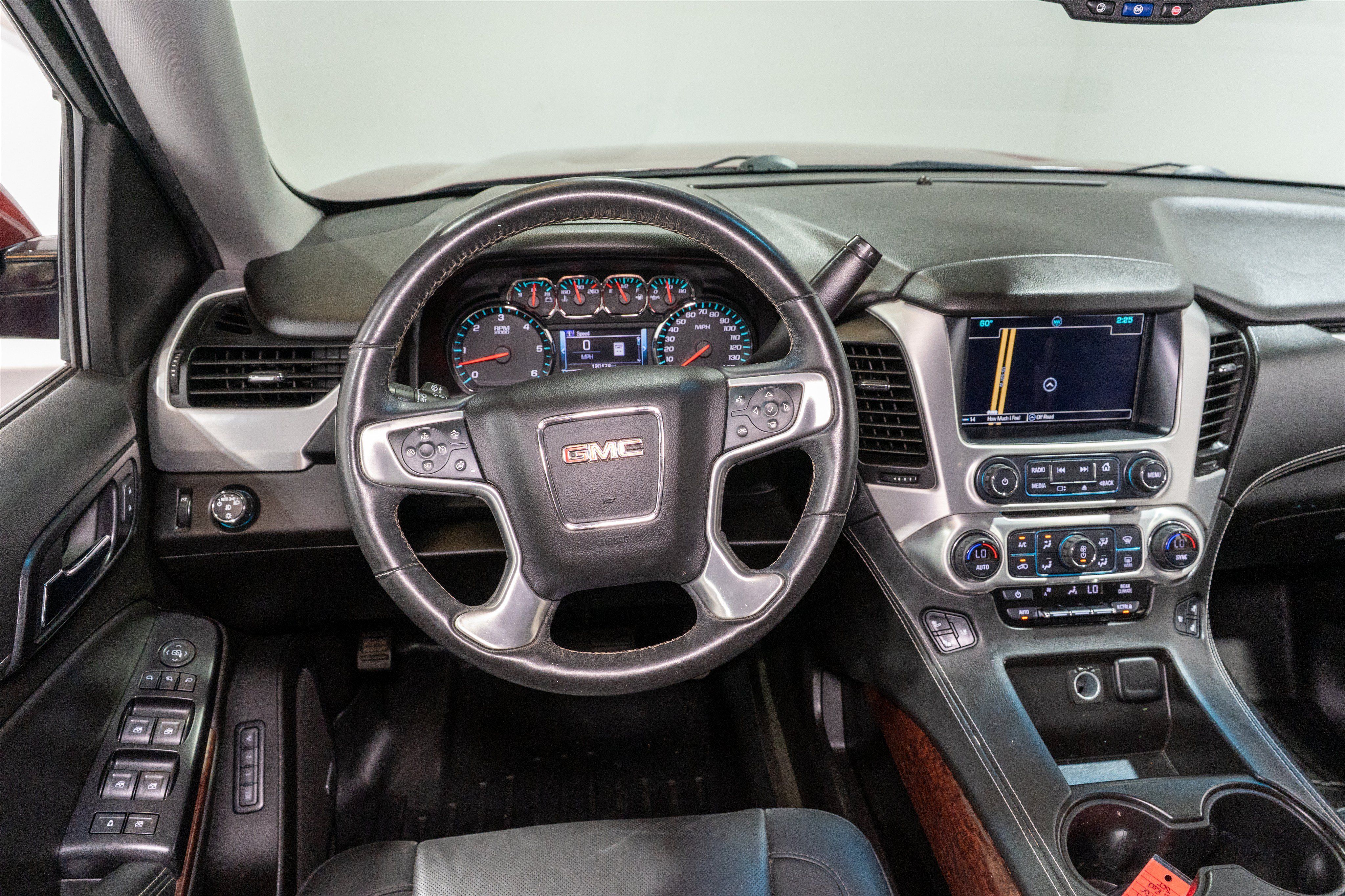 Used 2017 GMC Yukon SLT RWD image 11
