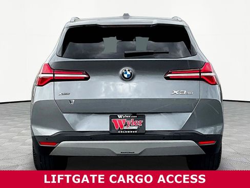 Used 2025 BMW X3 xDrive30i w/ Premium Package image 5