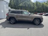 Used 2021 Jeep Grand Cherokee Limited image 2