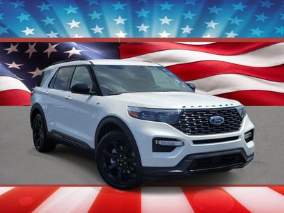 Certified 2024 Ford Explorer ST-Line w/ Class IV Trailer Tow Package
