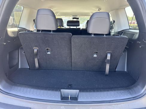 Used 2024 Hyundai Santa Fe SEL FWD image 13