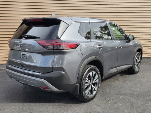 Used 2022 Nissan Rogue SV image 6