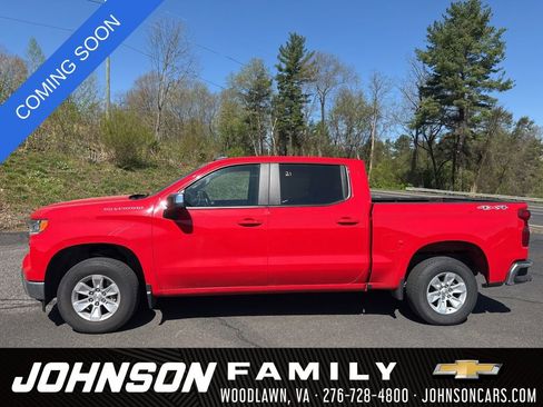 Used 2025 Chevrolet Silverado 1500 LT image 4