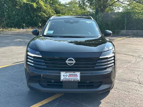 New 2025 Nissan Kicks SV w/ SV Premium Package image 2