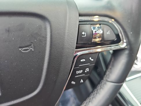 Used 2022 Lincoln Nautilus Reserve w/ Equipment Group 201A image 18