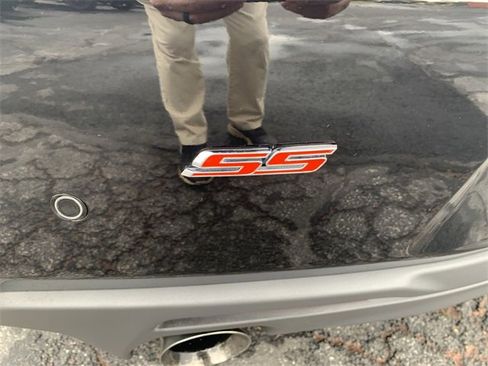 Certified 2018 Chevrolet Camaro SS image 32