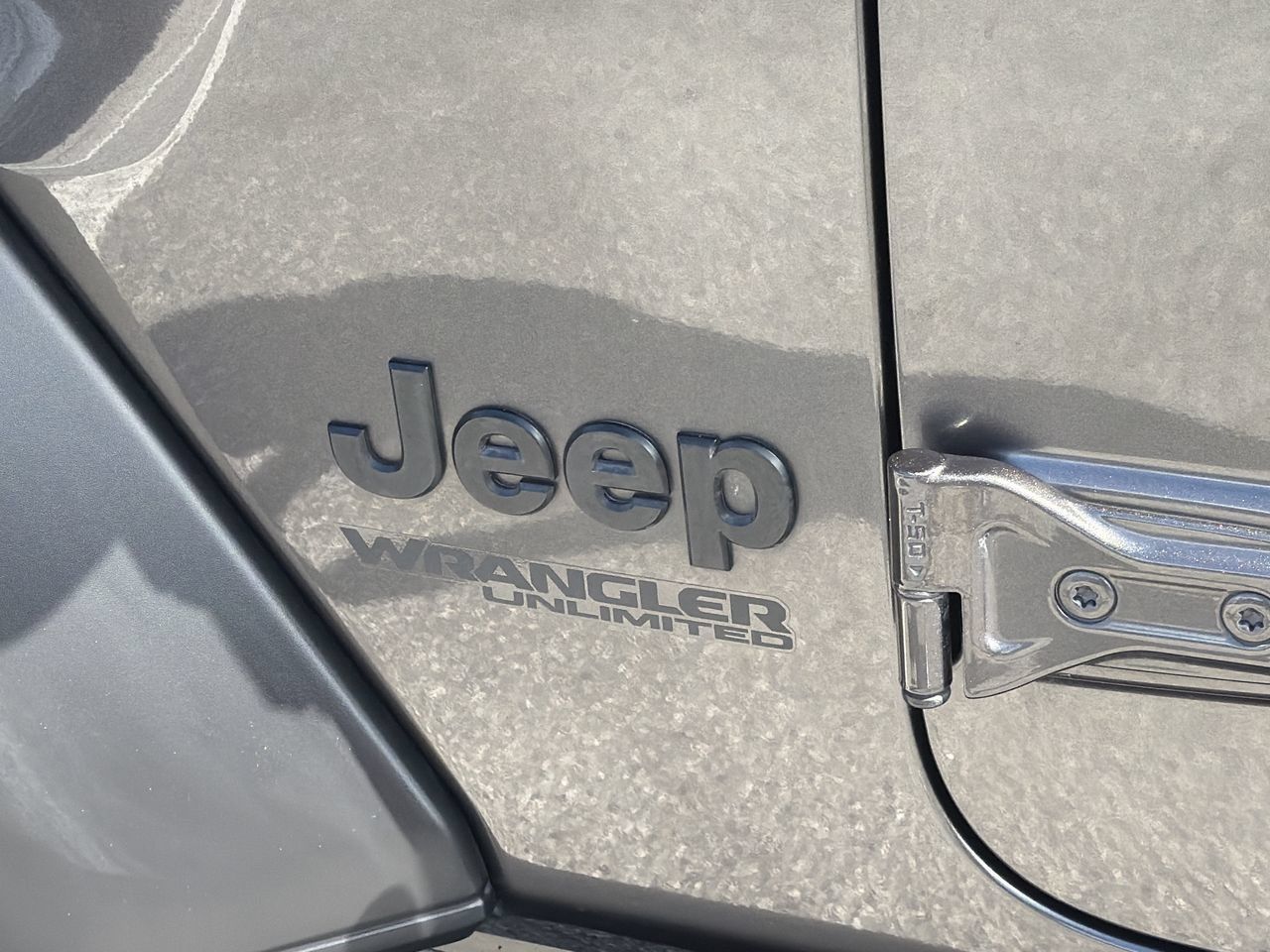 Used 2021 Jeep Wrangler Unlimited Sport AWD/4WD image 9