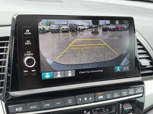 Used 2025 Honda Odyssey EX-L image 17
