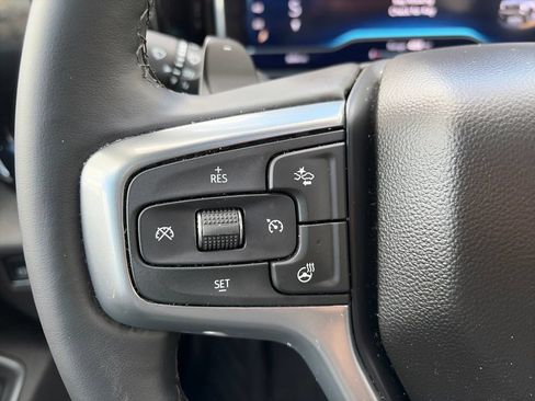 Used 2025 Chevrolet Silverado 1500 LT Trail Boss w/ Convenience Package II AWD/4WD image 11