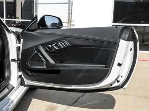 Used 2022 BMW Z4 sDrive30i w/ Premium Package 2 image 40